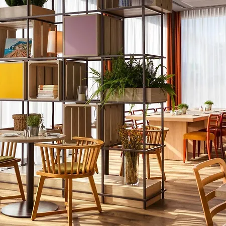 Intercityhotel Geneva فندق