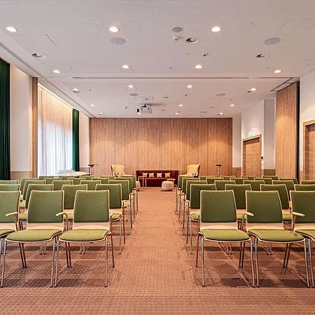 Intercityhotel Geneva فندق 4*
